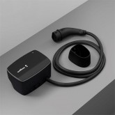 Зарядна станция Wallbox Commander 2s кабел Тип 2 | 22 kW AC | черен цвят 
